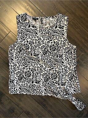 Talbots Black & White Floral Tie-Side Sleeveless Top